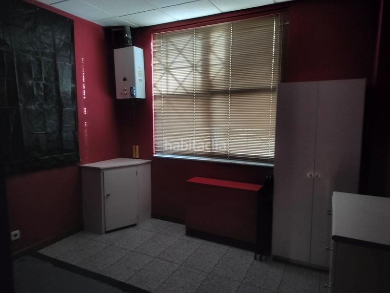 Foto 80a6f3ff-71b9-4e07-9b4e-7663a1b9a106. Miete büro in Centro Ponferrada