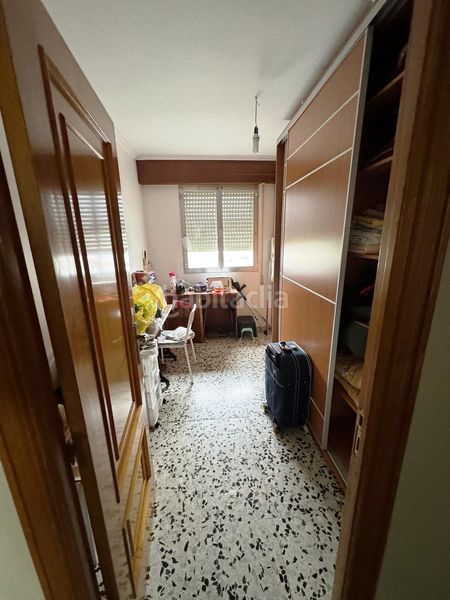 Foto 106f8308-5879-482c-8168-9baa0694d432. Casa adossada amb calefacció aparcament a Cuatro Vientos Ponferrada
