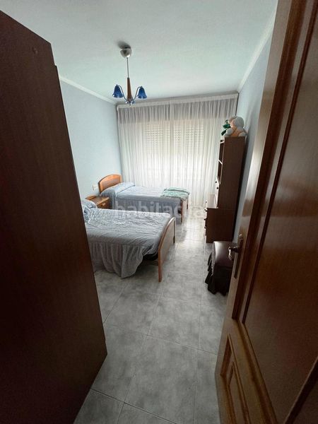 Foto 6f979d79-c054-4e21-8752-4fc818428253. Casa adossada amb calefacció aparcament a Cuatro Vientos Ponferrada