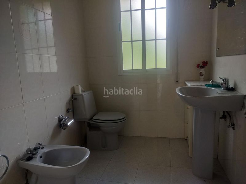 Foto 7557a02c-f6b2-4071-be26-8fc50f2e89c3. Casa amb calefacció aparcament a Área Rural Sur Ponferrada