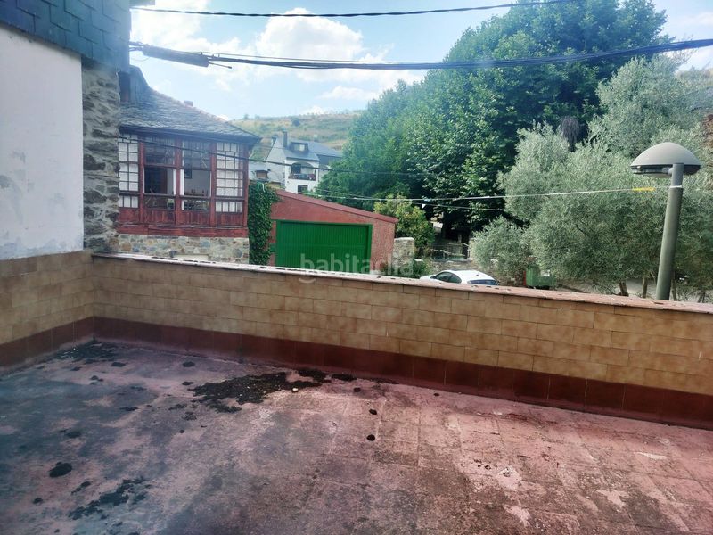 Foto e5c9ffdb-bfbf-49e5-82a0-ae1904ee44f8. Casa amb calefacció aparcament a Área Rural Sur Ponferrada
