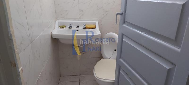 Foto f082f7b6-9f12-4691-922b-9e9e909d5456. Casa adossada a Valencia de Don Juan