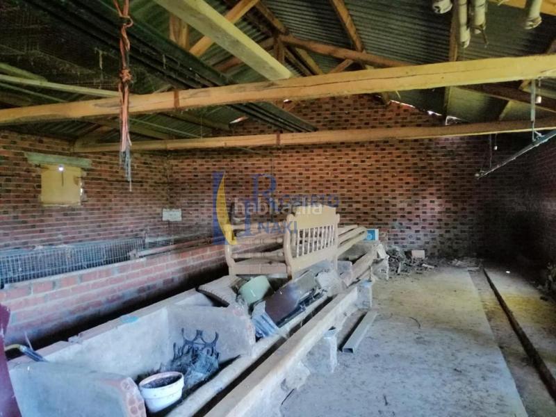 Foto 9dedf9d8-7b0b-4613-a918-ada08abcfcac. Bâtiment à usage industriel dans Gordoncillo