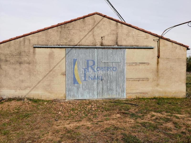 Foto e7582e50-d62e-4d08-9a1f-db5536e6b268. Bâtiment à usage industriel dans Gordoncillo