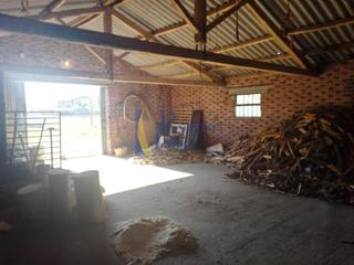 Fabrikhalle in Gordoncillo