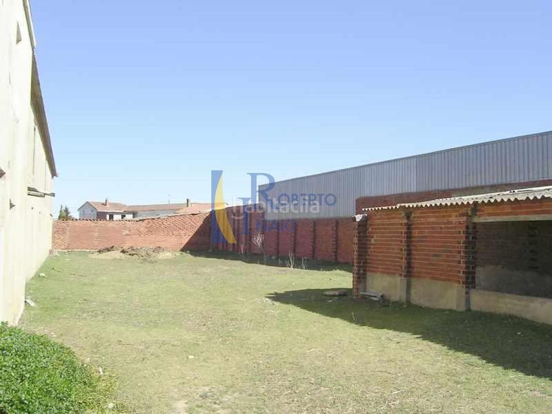 Foto 473ab23b-194a-47e7-ba0d-a6d2c8df5882. Nau industrial a Valverde - Enrique
