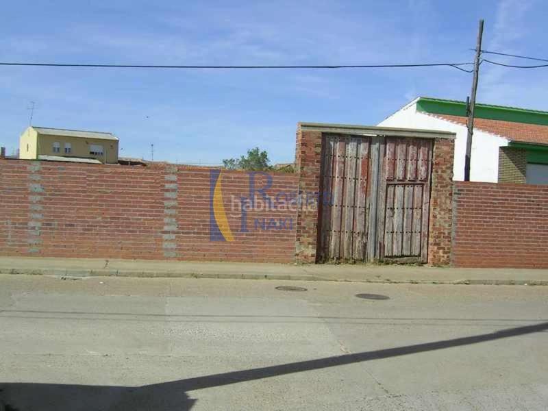 Foto ba404245-34fb-46a0-a1d3-575d4c71fbe9. Terreny residencial a Gordoncillo