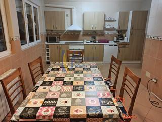 Chalet in Valderas