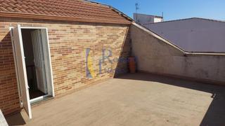 Zweistöckige Wohnung in Valencia de Don Juan