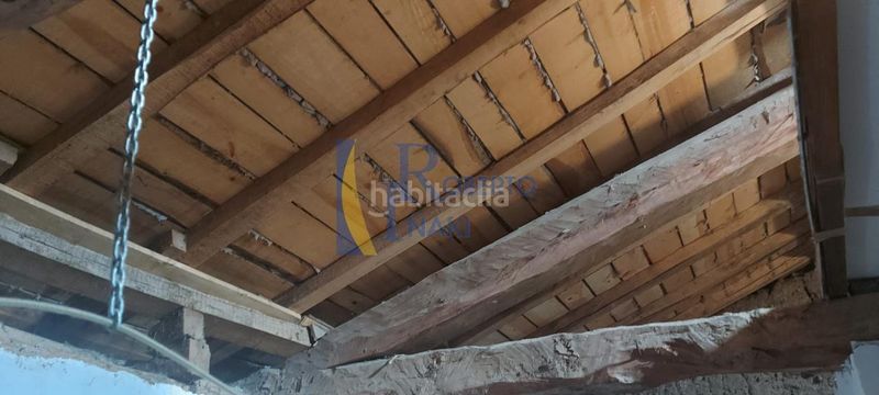Foto a6eb5c81-2239-4c32-8477-166a9bfcc735. House with parking in Valencia de Don Juan