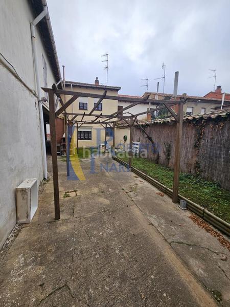 Foto 14bc2cfd-cfb7-49f1-be04-cba272cf6ca8. Casa amb calefacció aparcament a Valencia de Don Juan