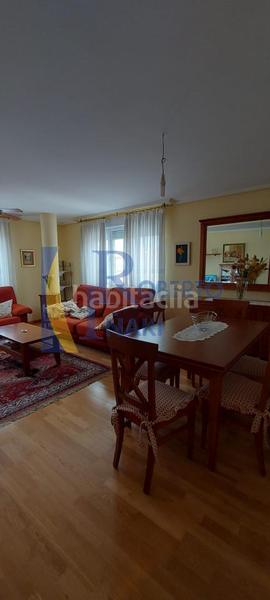 Foto bb6038ee-b3bf-4444-8bba-c43dd1ddbe18. Flat with heating parking in Valencia de Don Juan