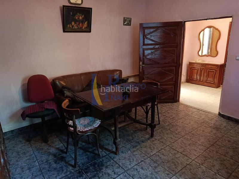 Foto 010d5074-960e-45ee-a1f8-acdaf12cfee0. Casa con riscaldamento in Algadefe