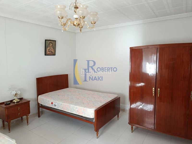 Foto 4c231306-7d62-48d2-8402-9eb377e93227. Casa con riscaldamento in Algadefe