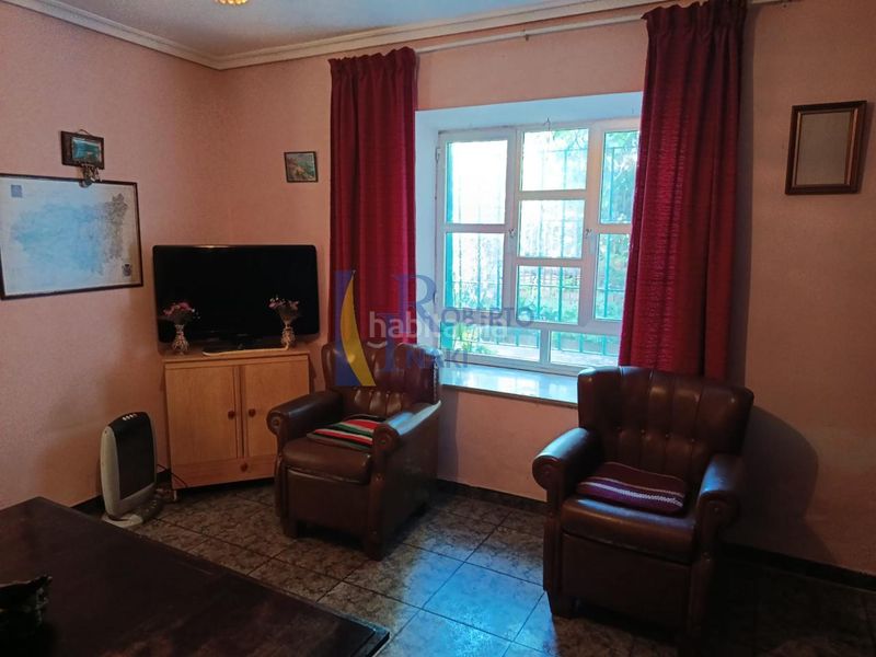 Foto c8d1439a-f70f-422a-93dc-1318aeb3d0ac. Casa con riscaldamento in Algadefe