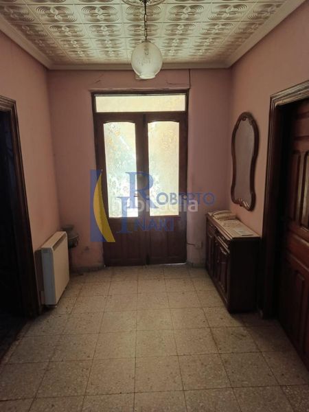 Foto c9fc9f16-a65c-4319-9ca6-3fc59d6ec8af. Haus mit heizung in Algadefe
