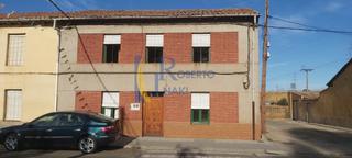 House in Trobajo del Cerecedo