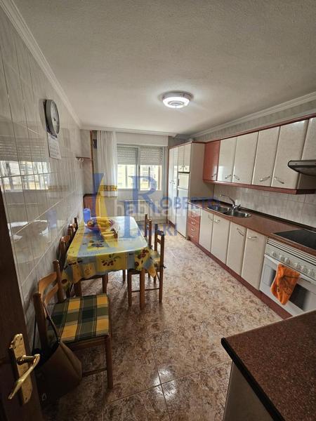 Foto 9f425ee9-d10b-4315-bcf9-4f357d719901. Piso en Valencia de Don Juan