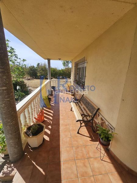 Foto 6beba239-80ce-4e6d-b595-f6cbe40d3090. Casa amb calefacció a Laguna de Negrillos