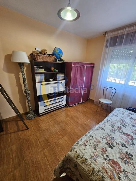 Foto d55e137c-56b3-40ab-aca7-b9f89f107c11. Casa amb calefacció a Laguna de Negrillos