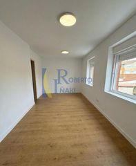 Flat in Trobajo del camino