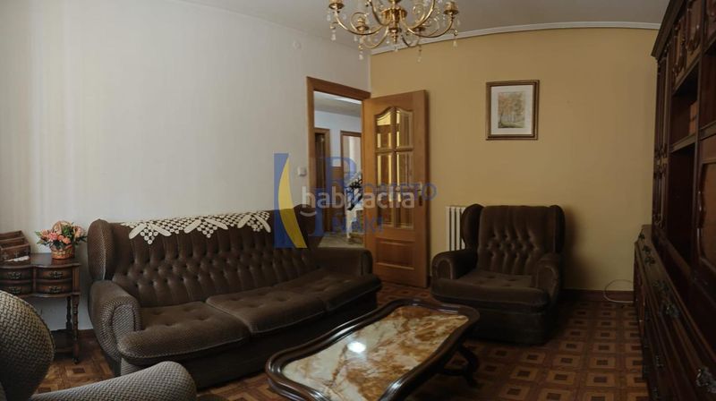 Foto 58a690e6-da3c-4df4-b43c-a53387a6cb84. Casa amb calefacció aparcament a Valencia de Don Juan