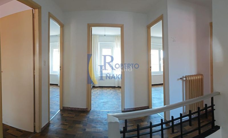 Foto 7fe2f748-b30e-4797-846f-ae396c68e41d. Casa amb calefacció aparcament a Valencia de Don Juan