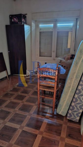 Foto b7e4065f-118f-43bb-84b2-a6483cee1b02. Casa a Valencia de Don Juan