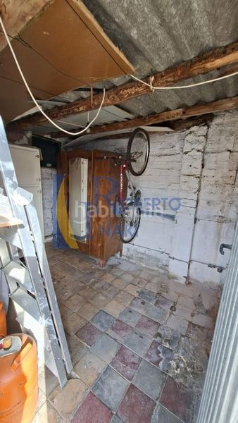 Foto a86a9224-8a33-4c72-869f-e9d83c9275a4. Casa amb calefacció aparcament a Villamañán