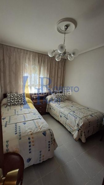 Foto d9eb6d33-57ea-4d8e-8b63-8d20ac007026. Casa amb calefacció aparcament a Villamañán