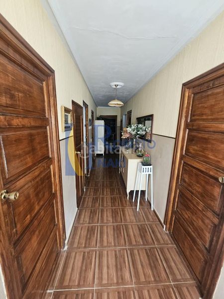 Foto e23aef59-3bbc-45f5-b6fc-ba1c8a872037. Casa amb aparcament a Gusendos de los Oteros