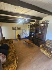 Casa a Pajares de los Oteros