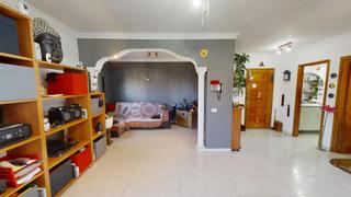 Pis a Playa de Arinaga. Se vende piso de vpo en playa de arinaga, garaje trastero y cuar