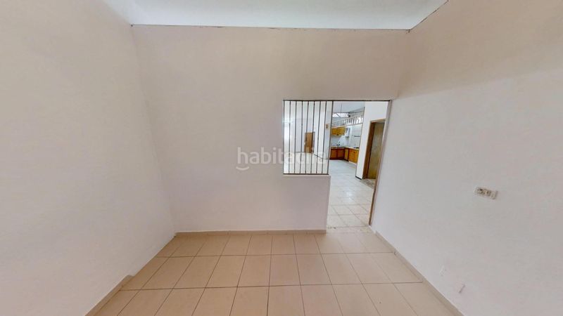 Foto 677d020a-f1cc-4ea8-b024-167c5331283e. Casa adossada a Burrero Ingenio