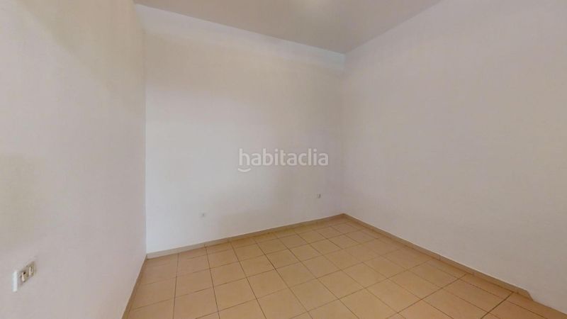 Foto bc81b7ee-8506-4b7b-8a4e-bc68143b97ae. Casa adossada a Burrero Ingenio