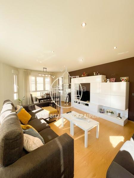 Foto 0aeade3e-e761-4924-880f-cd9938e23a37. Haus mit heizung parking in Santacara