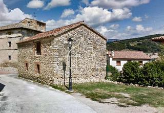 Casa a Allín. Se vende casa de piedra en arbeiza