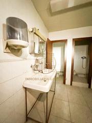 Local commercial à Altsasu / Alsasua. Se vende local en alsasua, junto al centro de salud. zelandi kal