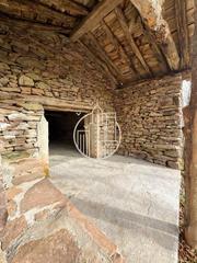 Edifici a Elduain. En venta borda con encanto en elduain  refugio en plena naturale