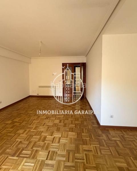 Foto 35ecf039-a2fb-427d-b9f9-b9051a3d2684. Casa adosada se vende adosado a estrenar en Olite