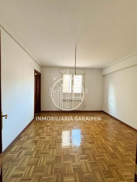 Foto 8cfc8499-6334-4af3-b91e-e8595dc81652. Casa adosada se vende adosado a estrenar en Olite