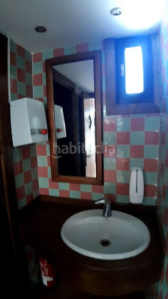 Foto cf2f6fb7-53a3-47dd-b007-9cb54865c018. Local comercial a Villabona