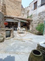 Casa a Tafalla. Casa con gran potencial en el casco histórico de tafalla