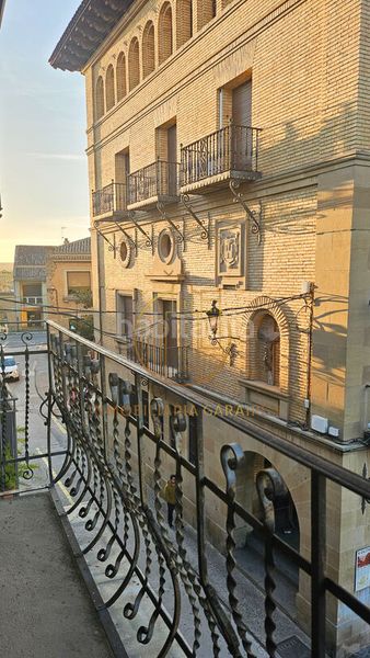 Foto 46f11057-8bf9-439a-93df-1613b8dd19d0. Casa amb calefacció a Olite