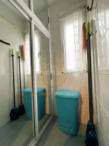 Foto d32e612d-0b3d-40fc-97db-044c08378858. Pis amb calefacció aparcament a Anoeta