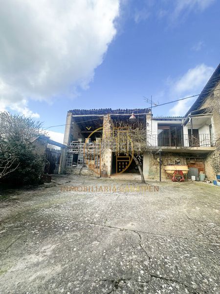 Foto 98f8b98c-39c5-4821-8704-0033b617d704. Casa amb aparcament a Aibar
