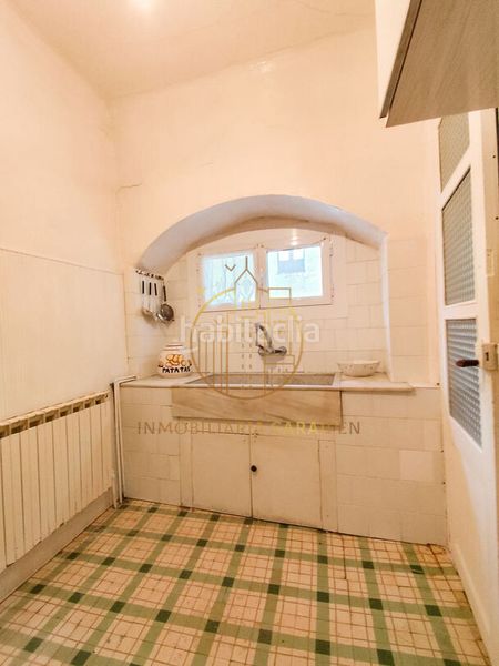 Foto 99f57443-3f11-4b7f-8195-67f7ef766461. Casa amb aparcament a Aibar