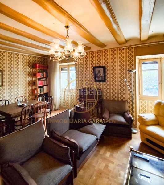 Foto a9b75143-f5e4-4f51-ab92-67d5c3c68c4b. Casa amb aparcament a Aibar