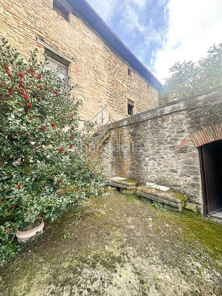 Foto bc620f66-9ebc-453d-bb6f-a5fb6b114499. Casa amb aparcament a Aibar
