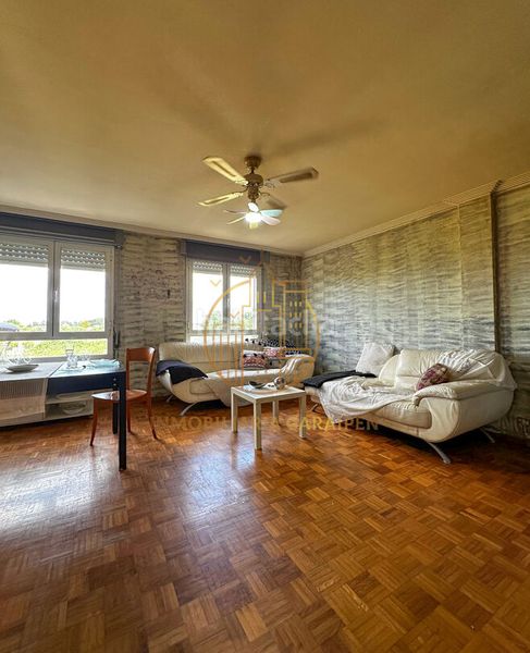 Foto e8b57597-5681-48d2-a3e8-534865f825f6. Casa adossada amb aparcament a Funes
